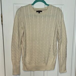 Gap cream cable knit sweater